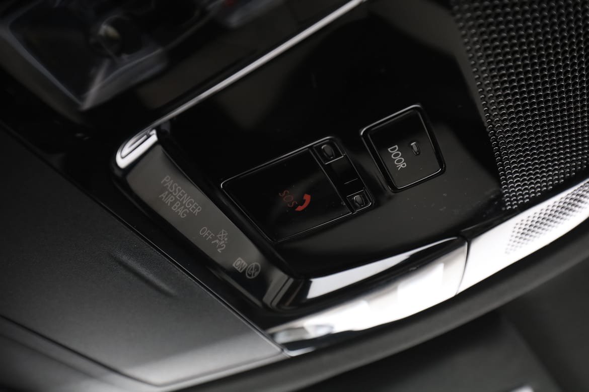 Vehicle Image 38