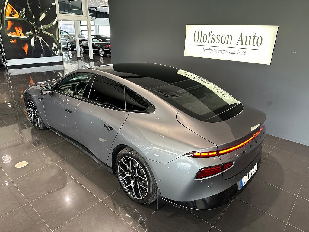 Vehicle Image 7