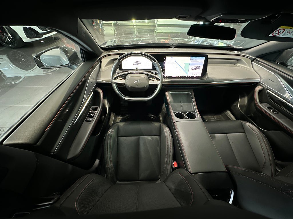 Vehicle Image 14