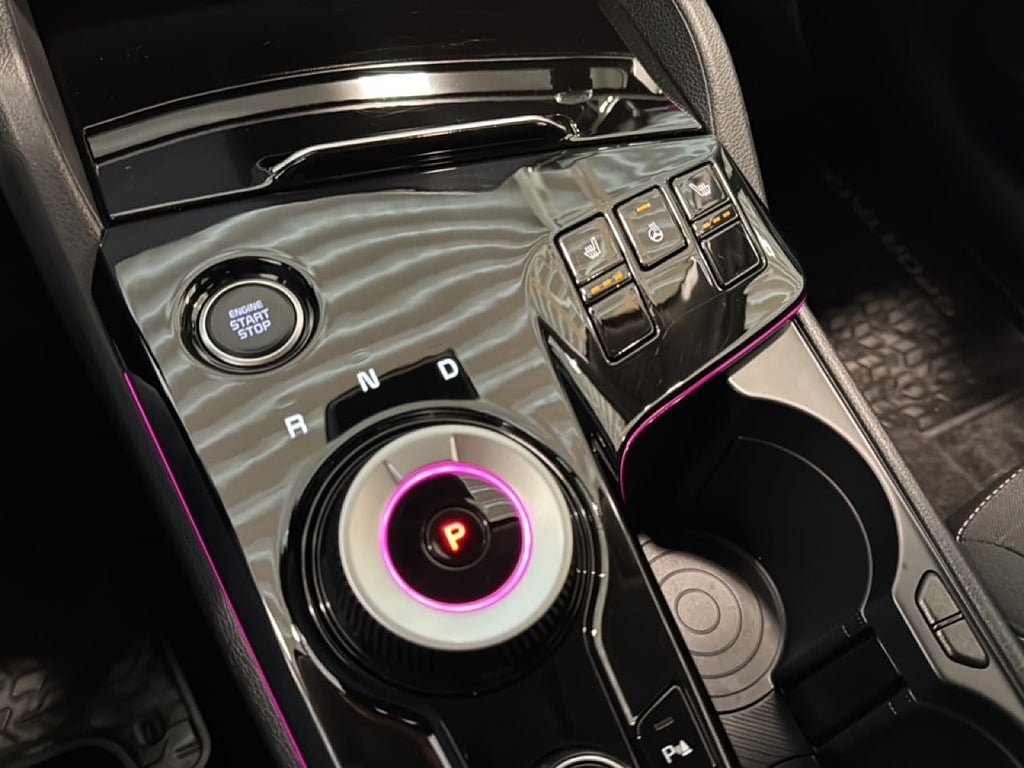 Vehicle Image 12