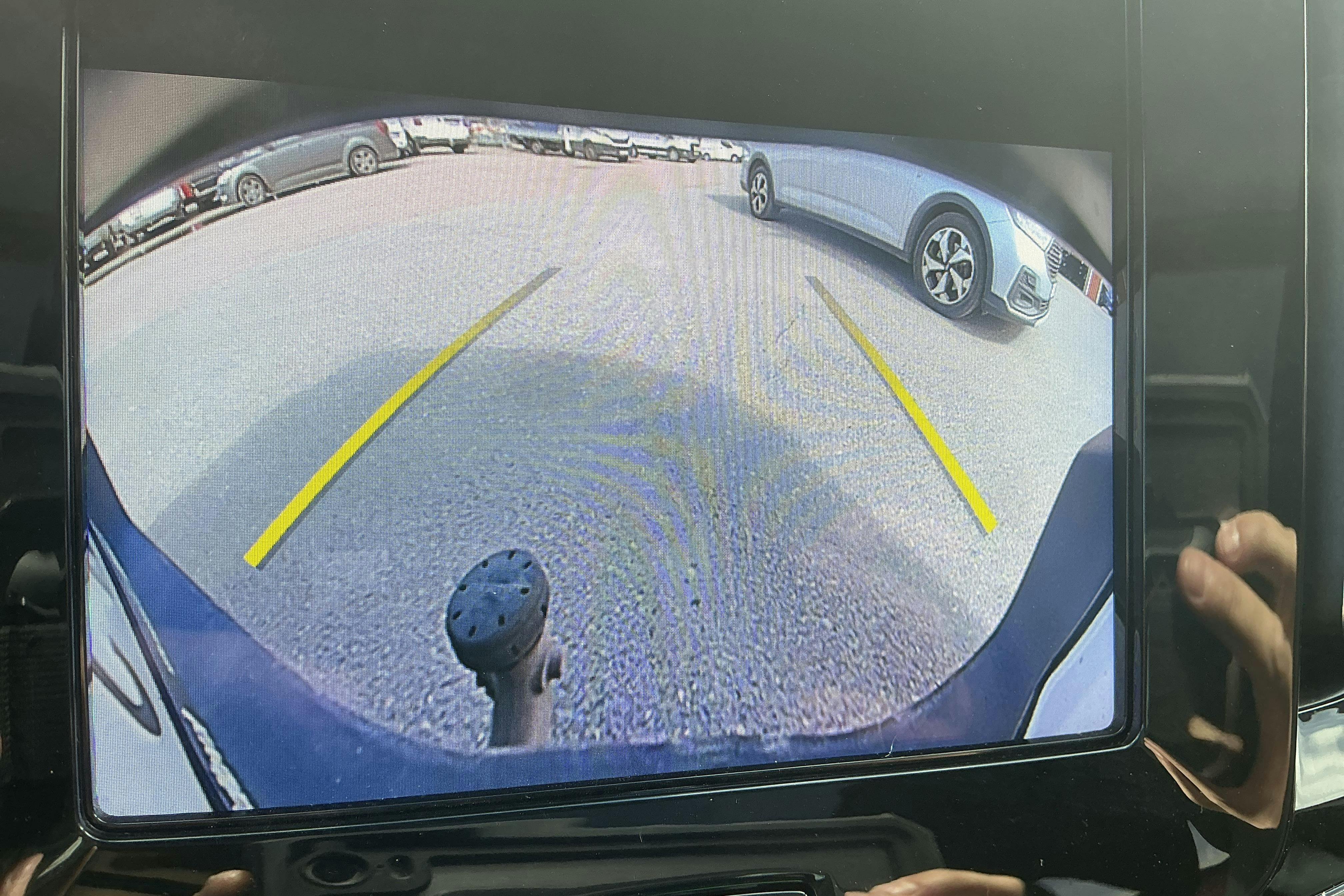 Vehicle Image 12