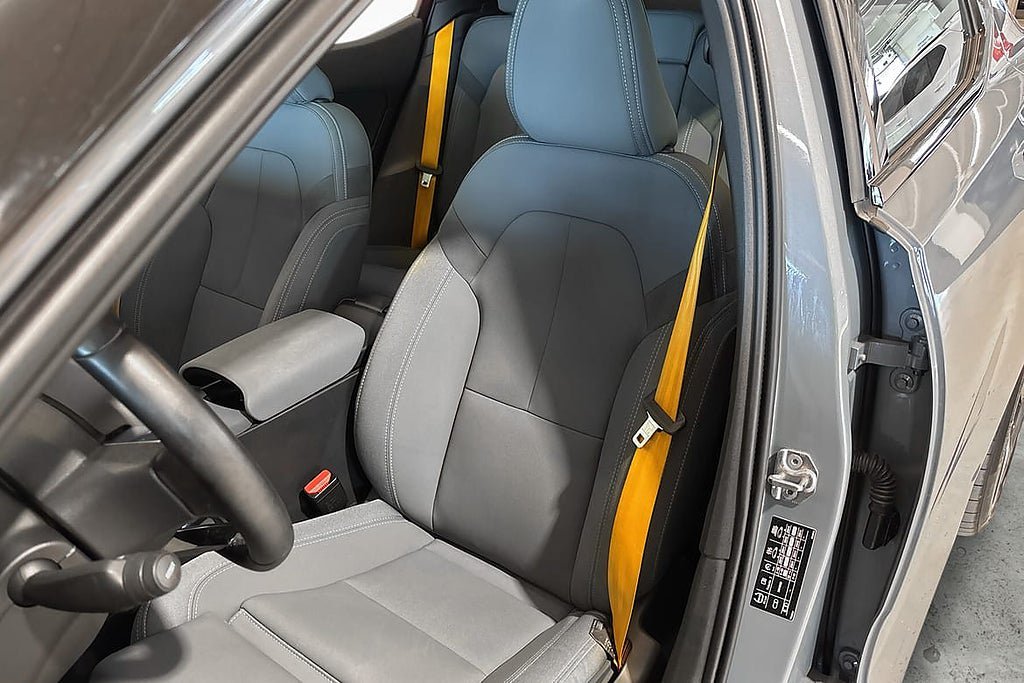 Vehicle Image 18