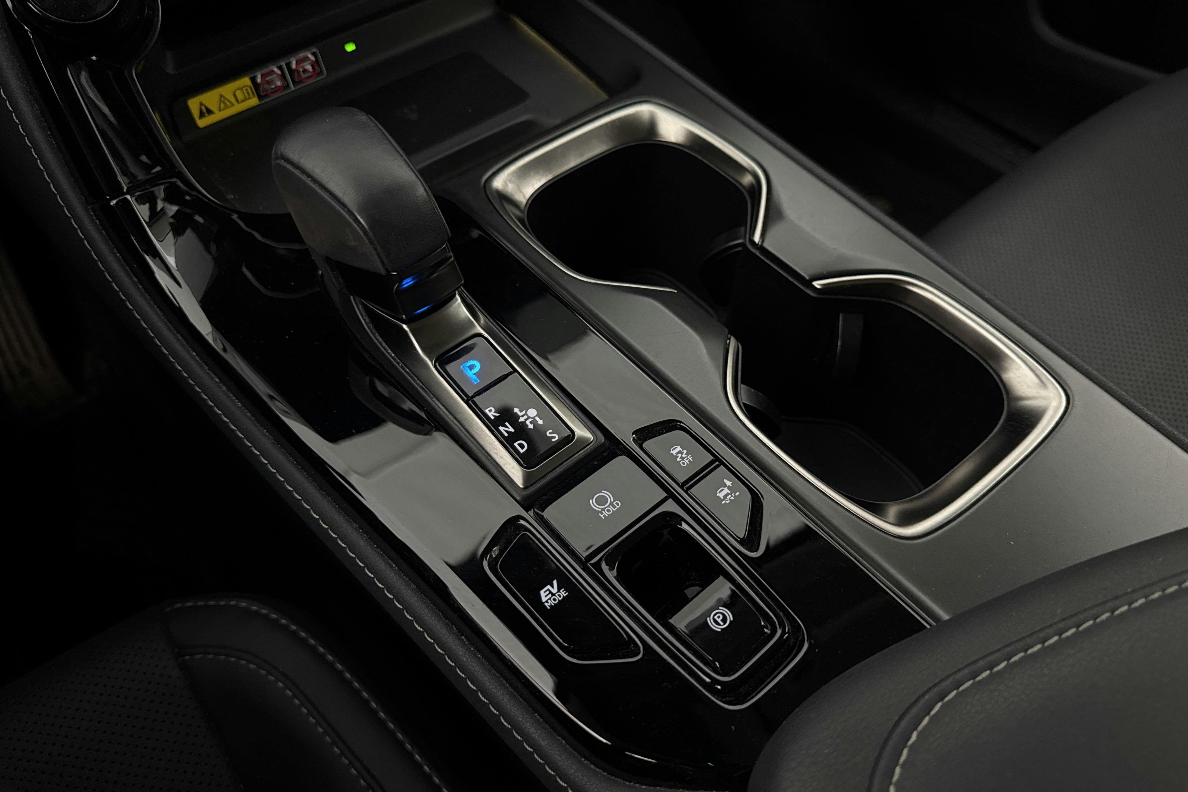 Vehicle Image 14