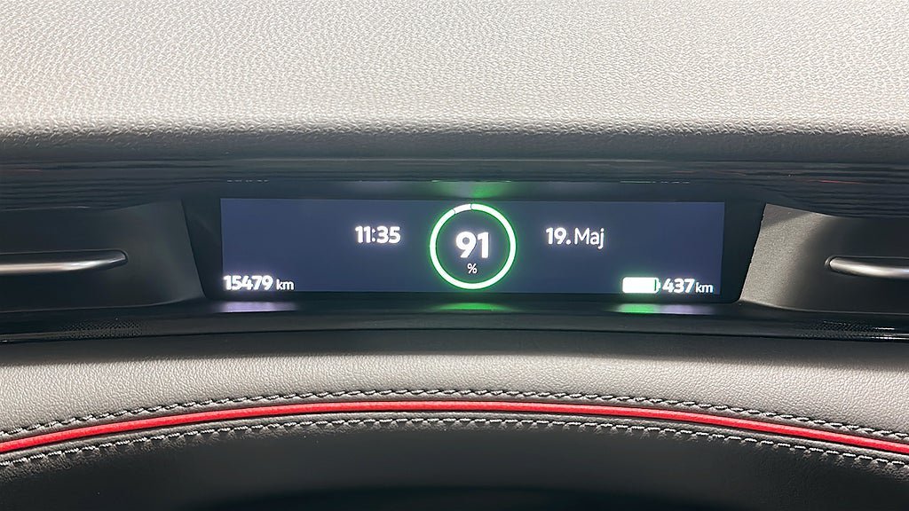 Vehicle Image 23