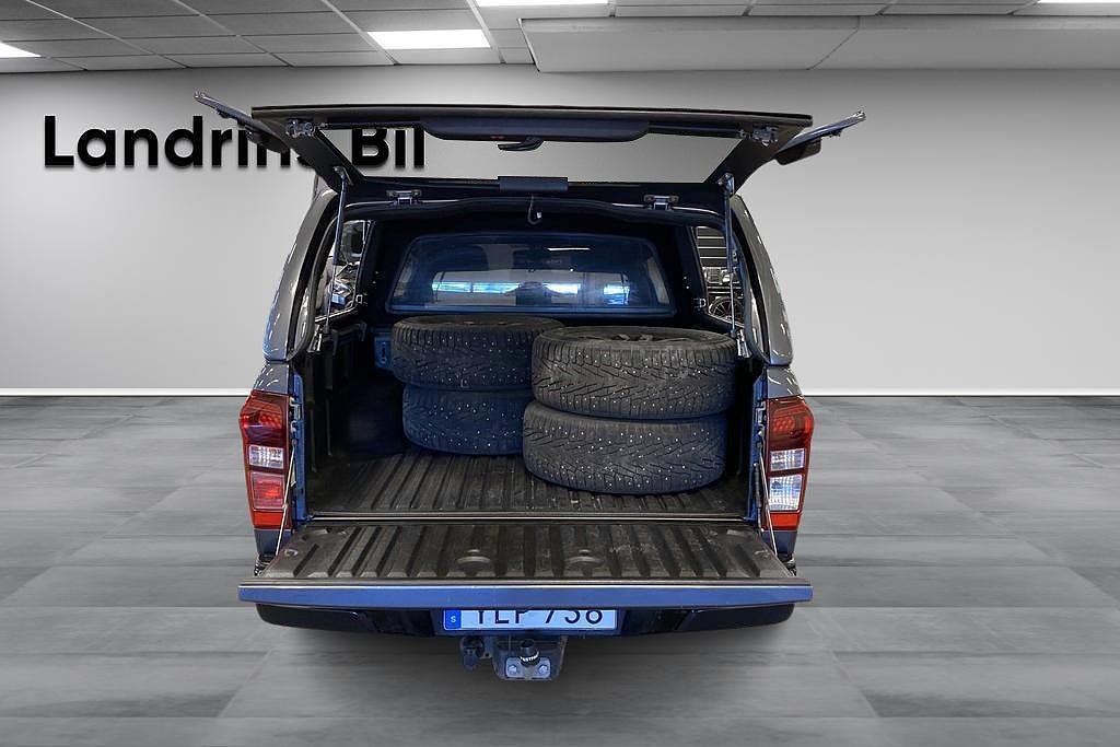 Vehicle Image 14