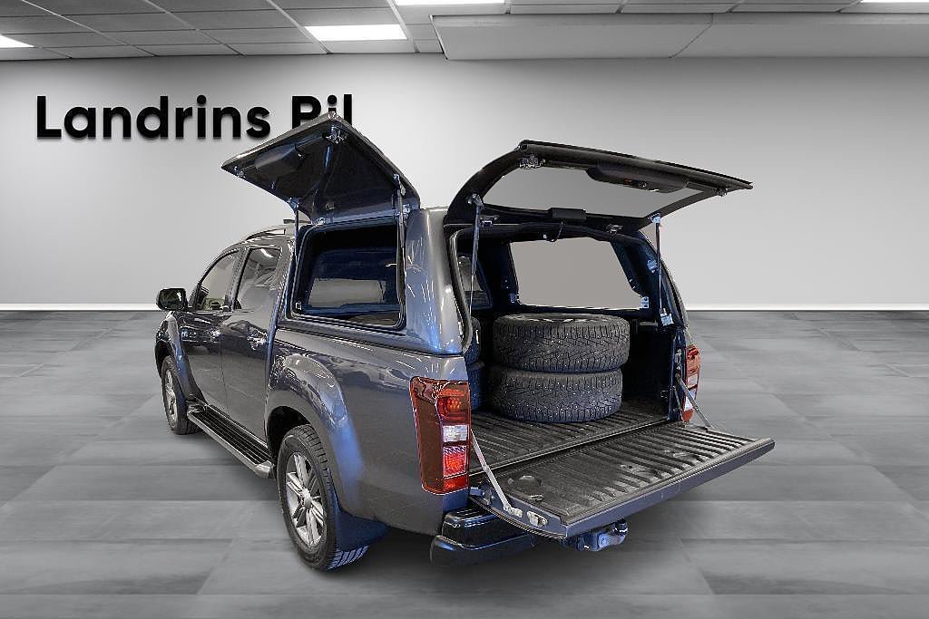 Vehicle Image 15