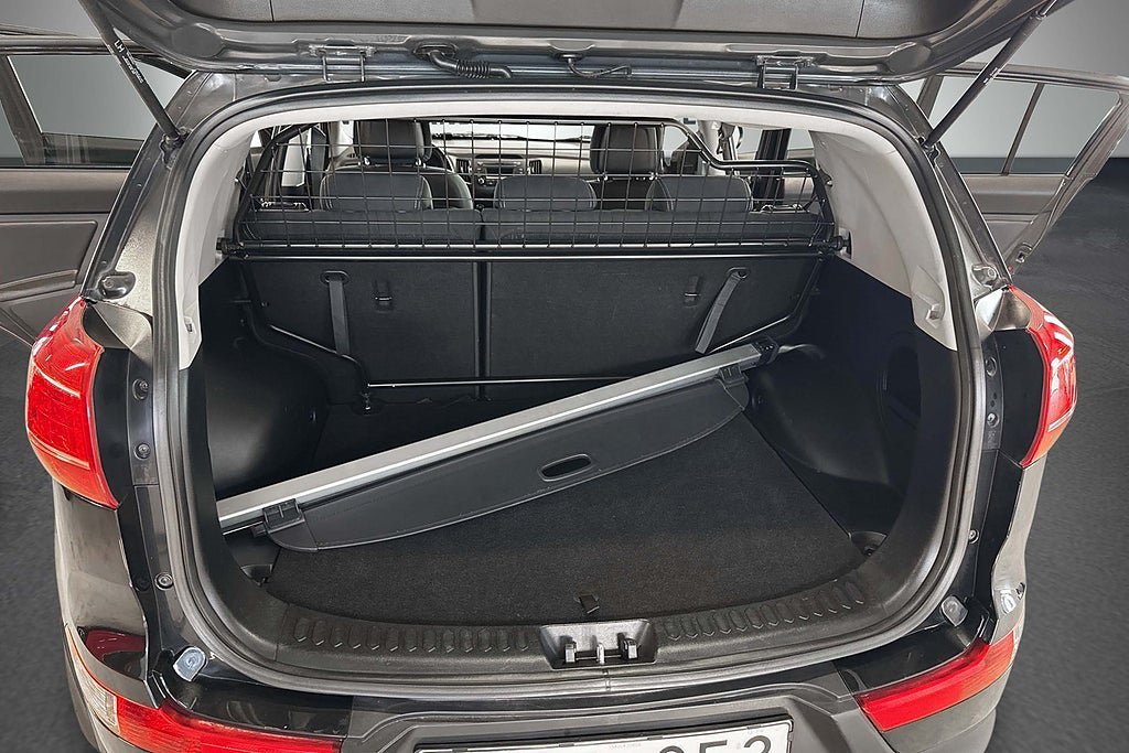 Vehicle Image 7