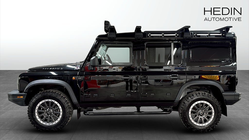 Vehicle Image 6