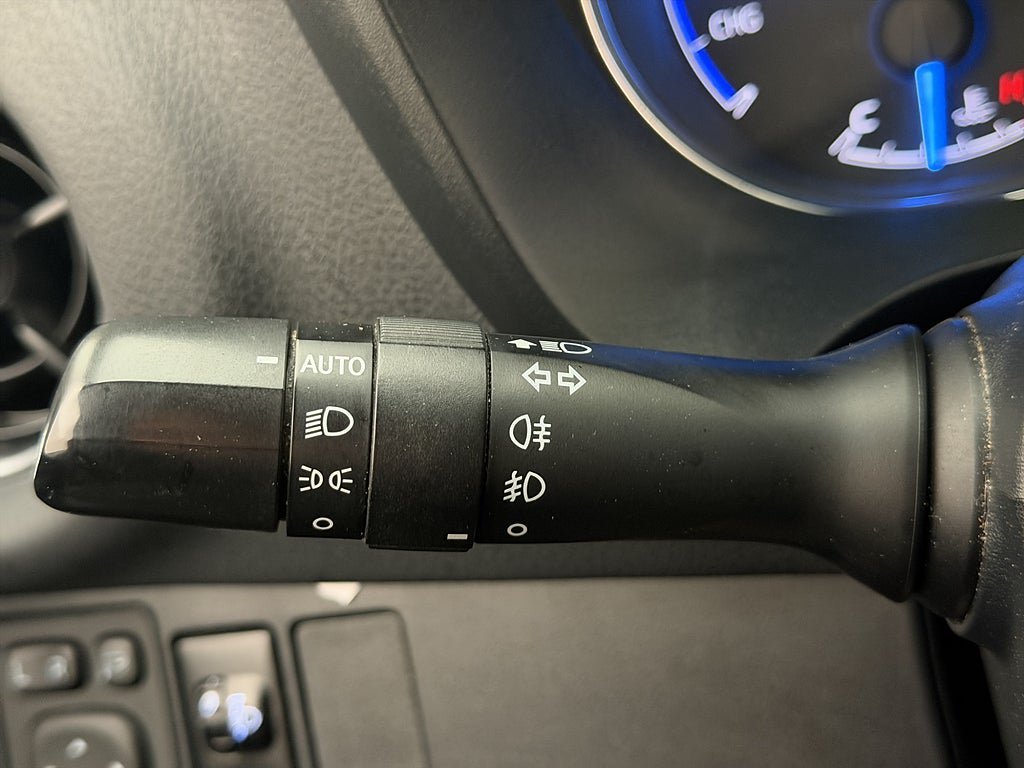 Vehicle Image 17
