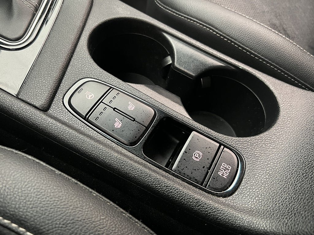 Vehicle Image 26