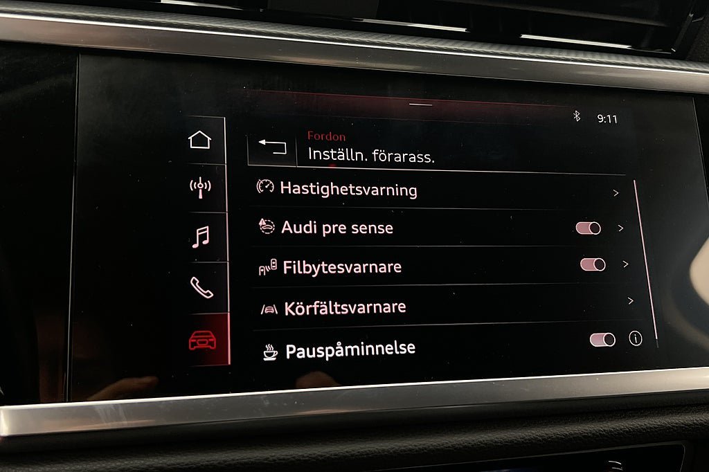 Vehicle Image 18
