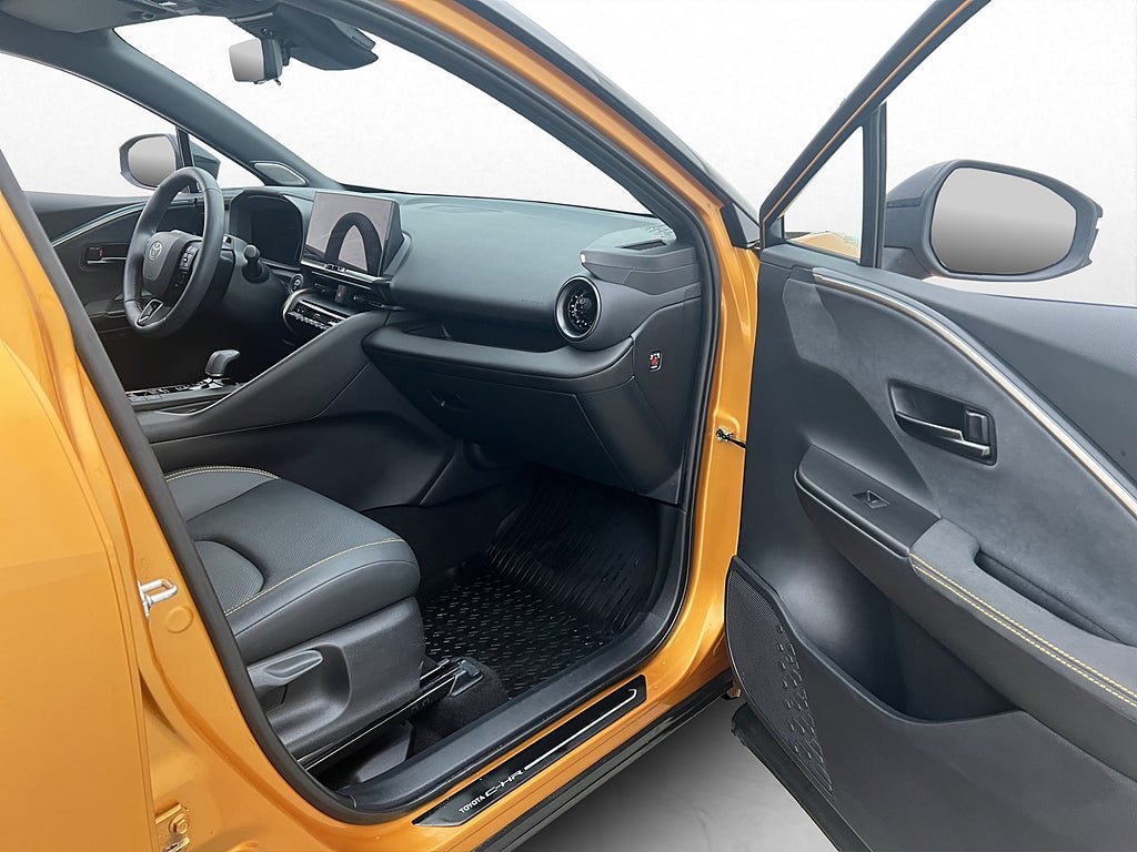 Vehicle Image 30