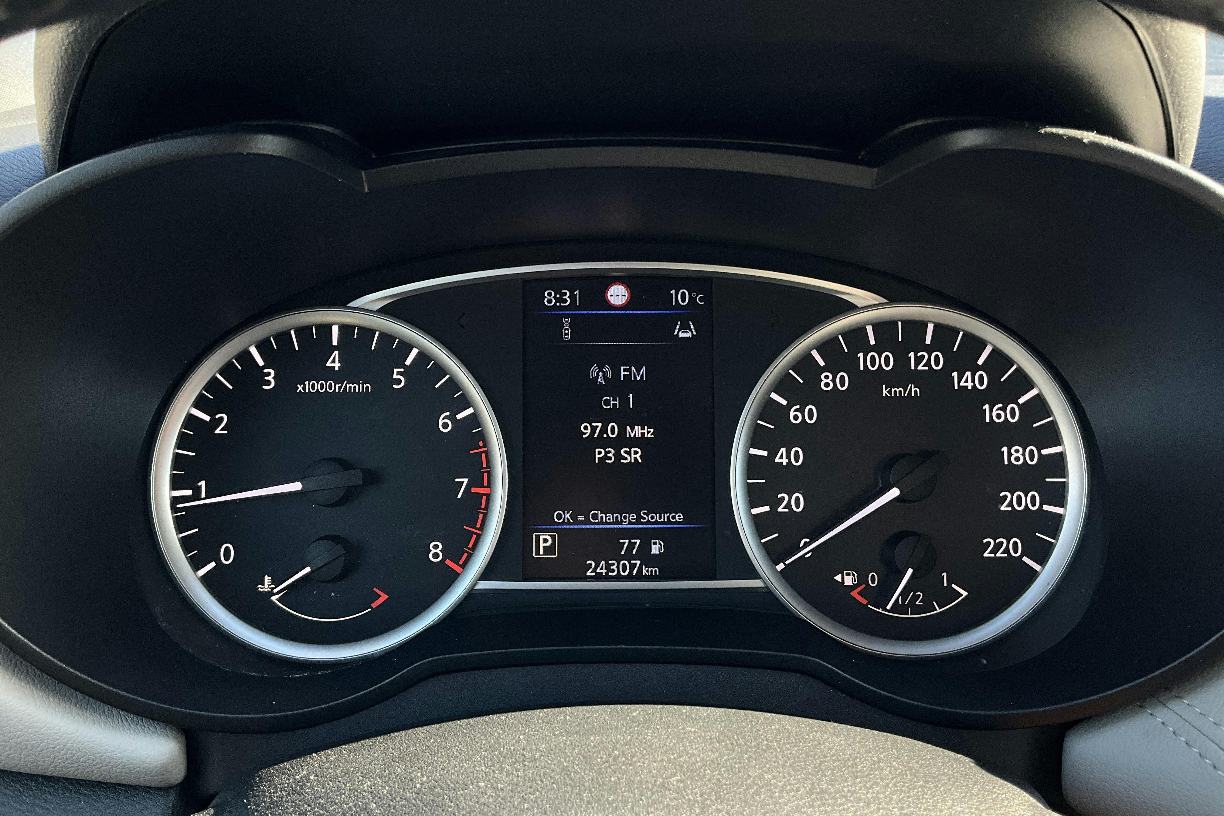 Vehicle Image 10
