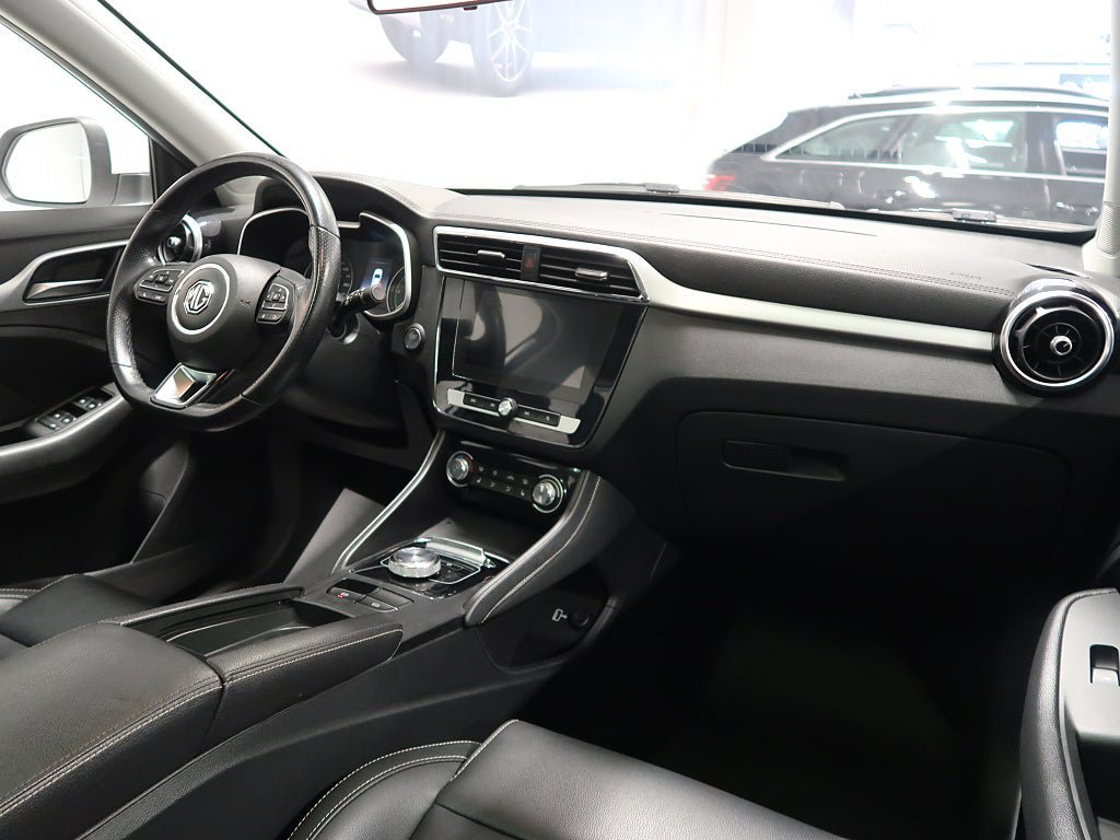 Vehicle Image 19