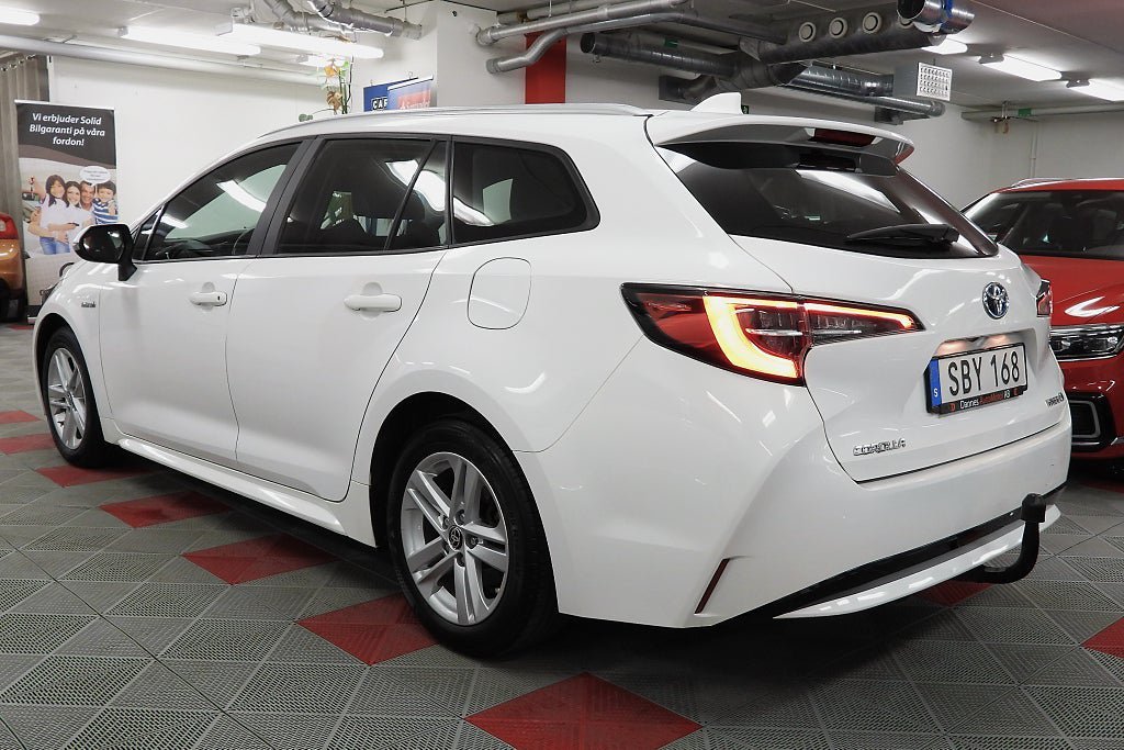 Vehicle Image 6