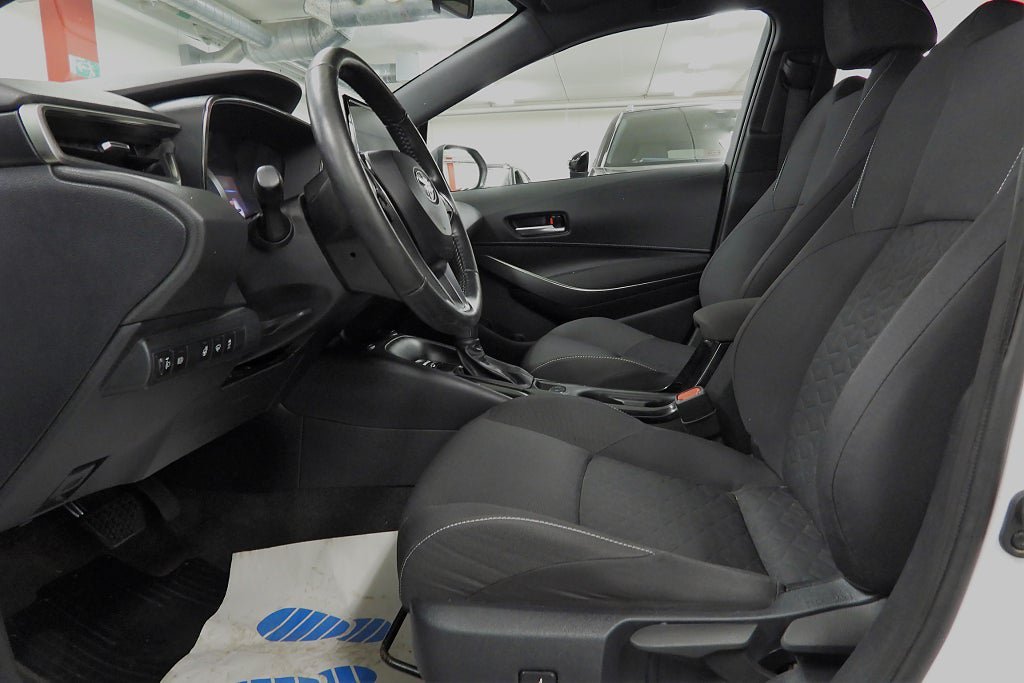 Vehicle Image 12