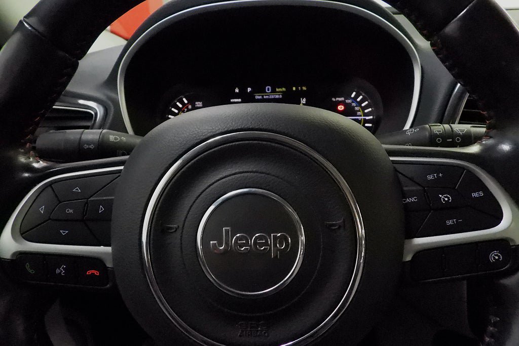Vehicle Image 35