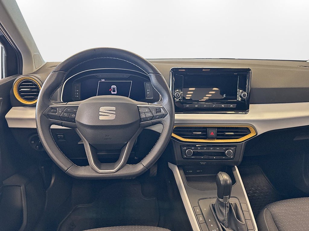Vehicle Image 7