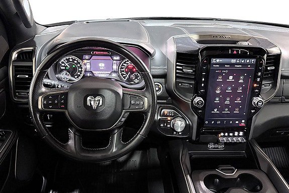 Vehicle Image 24