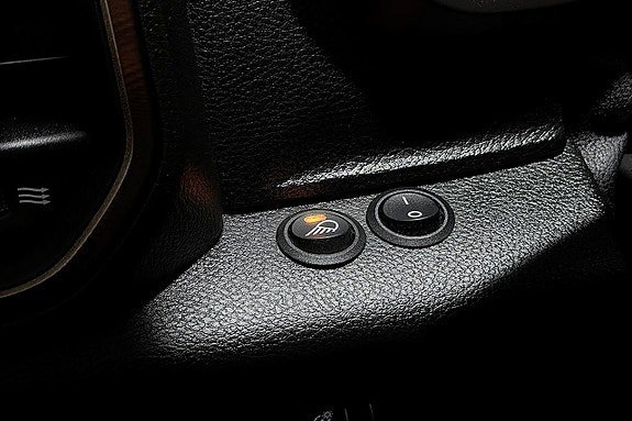Vehicle Image 34