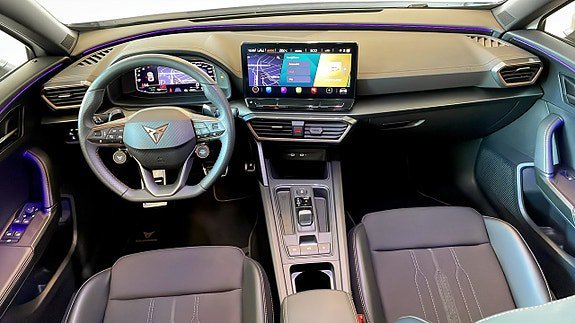 Vehicle Image 10