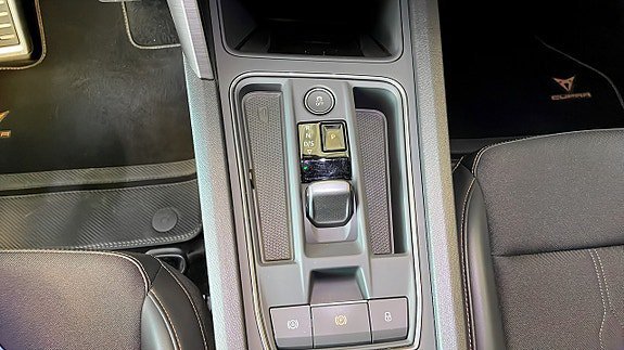 Vehicle Image 17