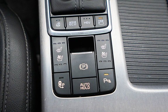 Vehicle Image 27