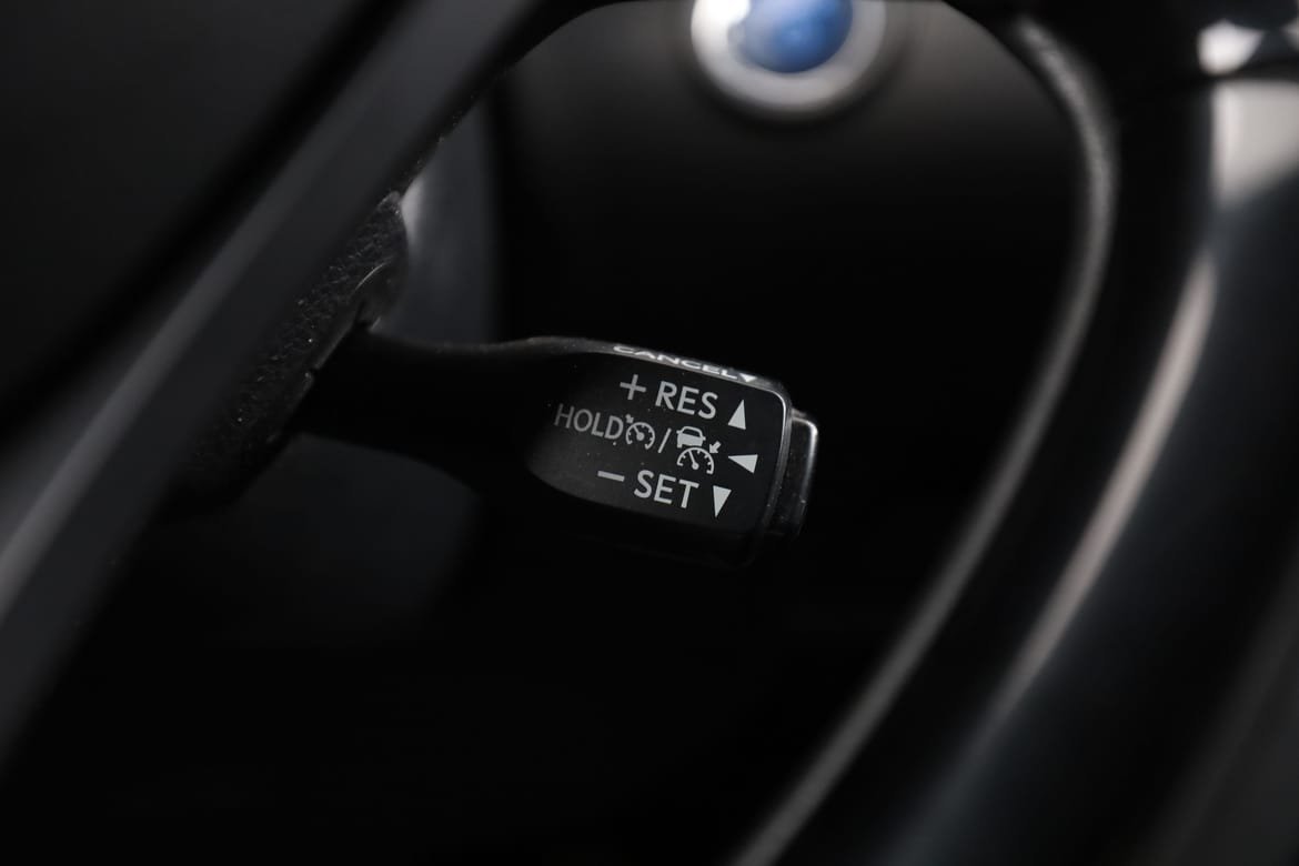 Vehicle Image 28