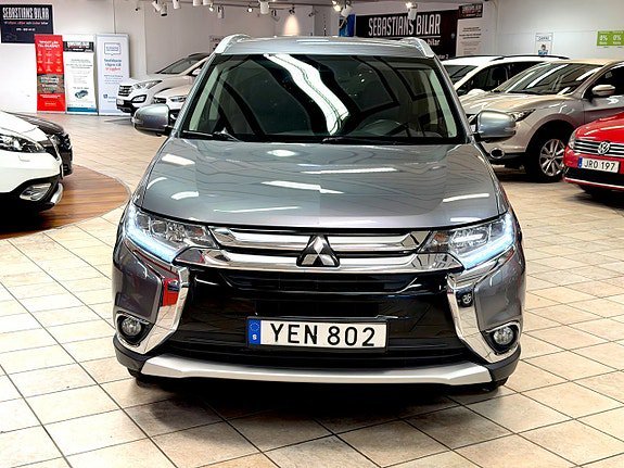 Vehicle Image 7