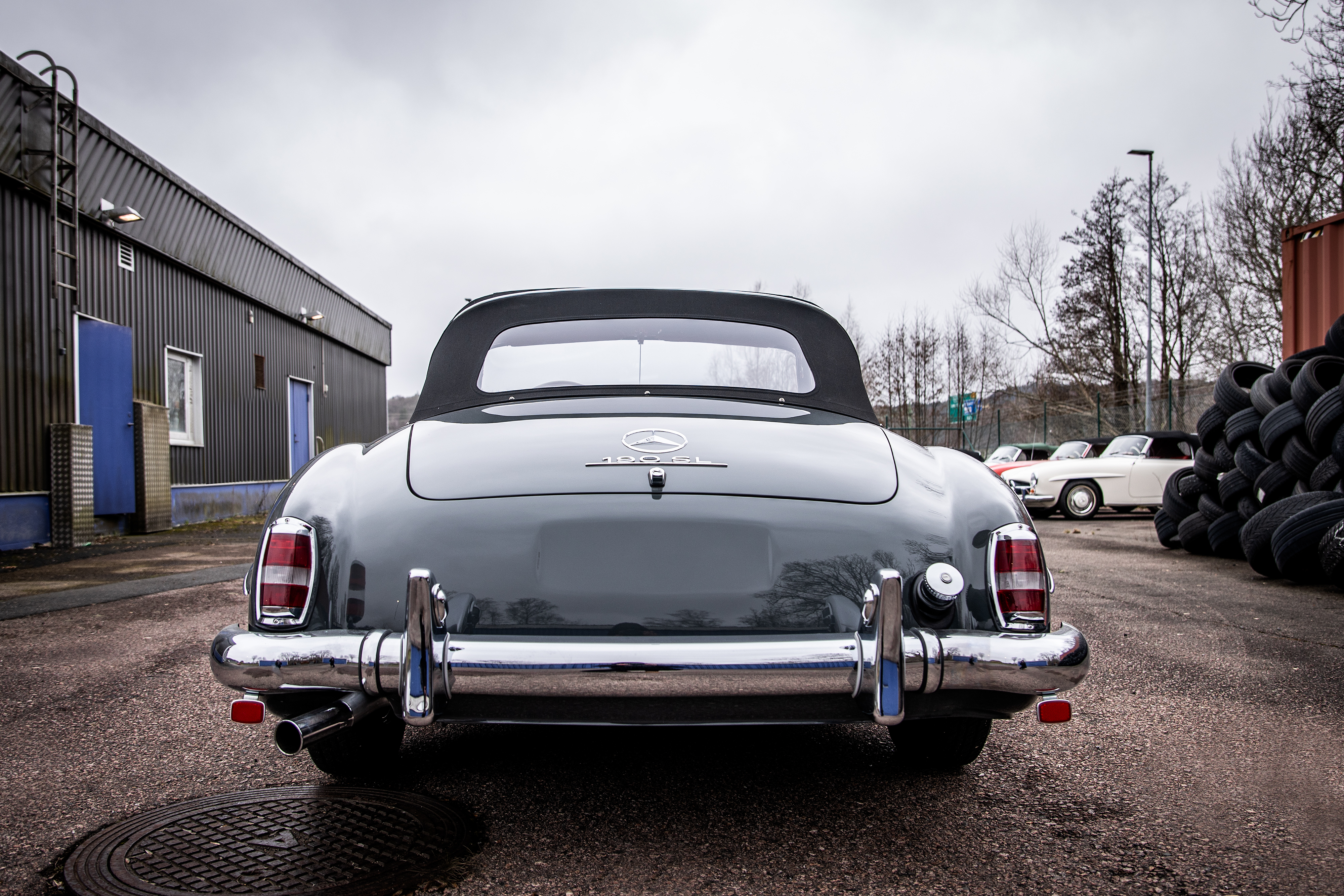 Vehicle Image 7