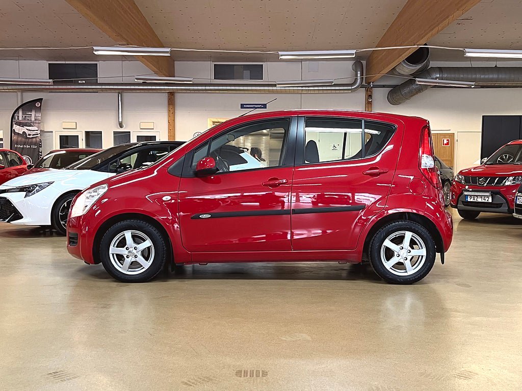 Vehicle Image 8