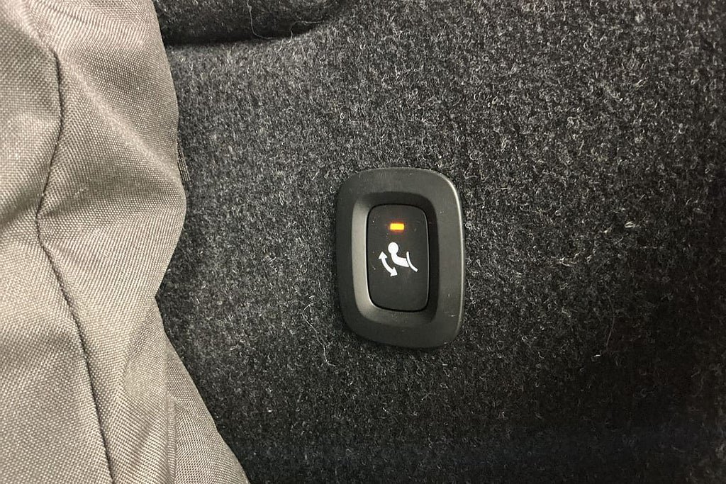 Vehicle Image 27