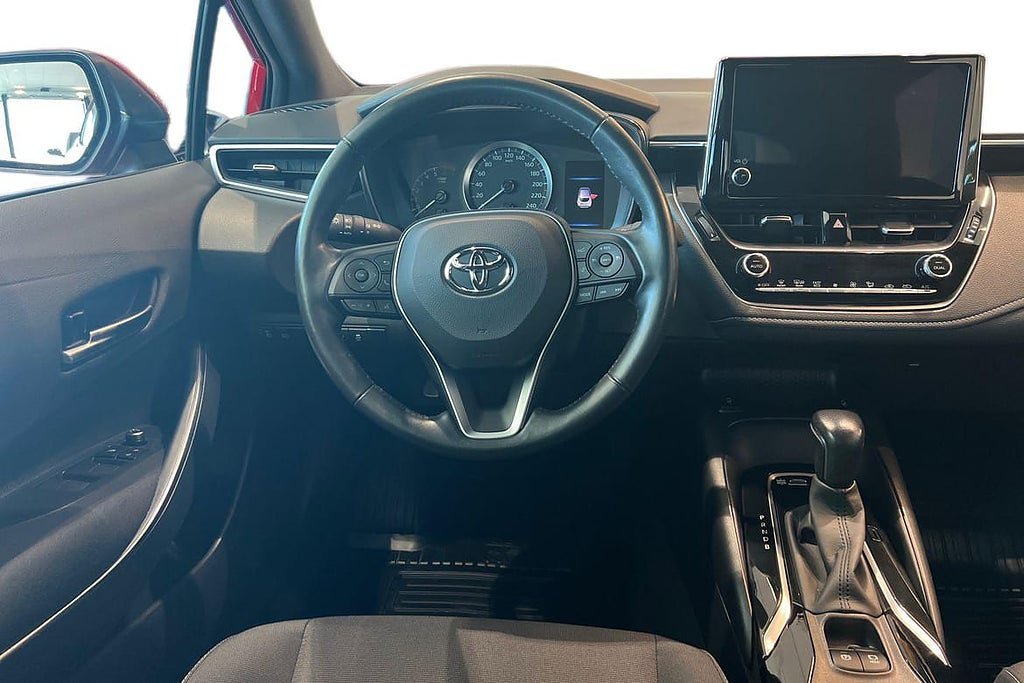 Vehicle Image 11
