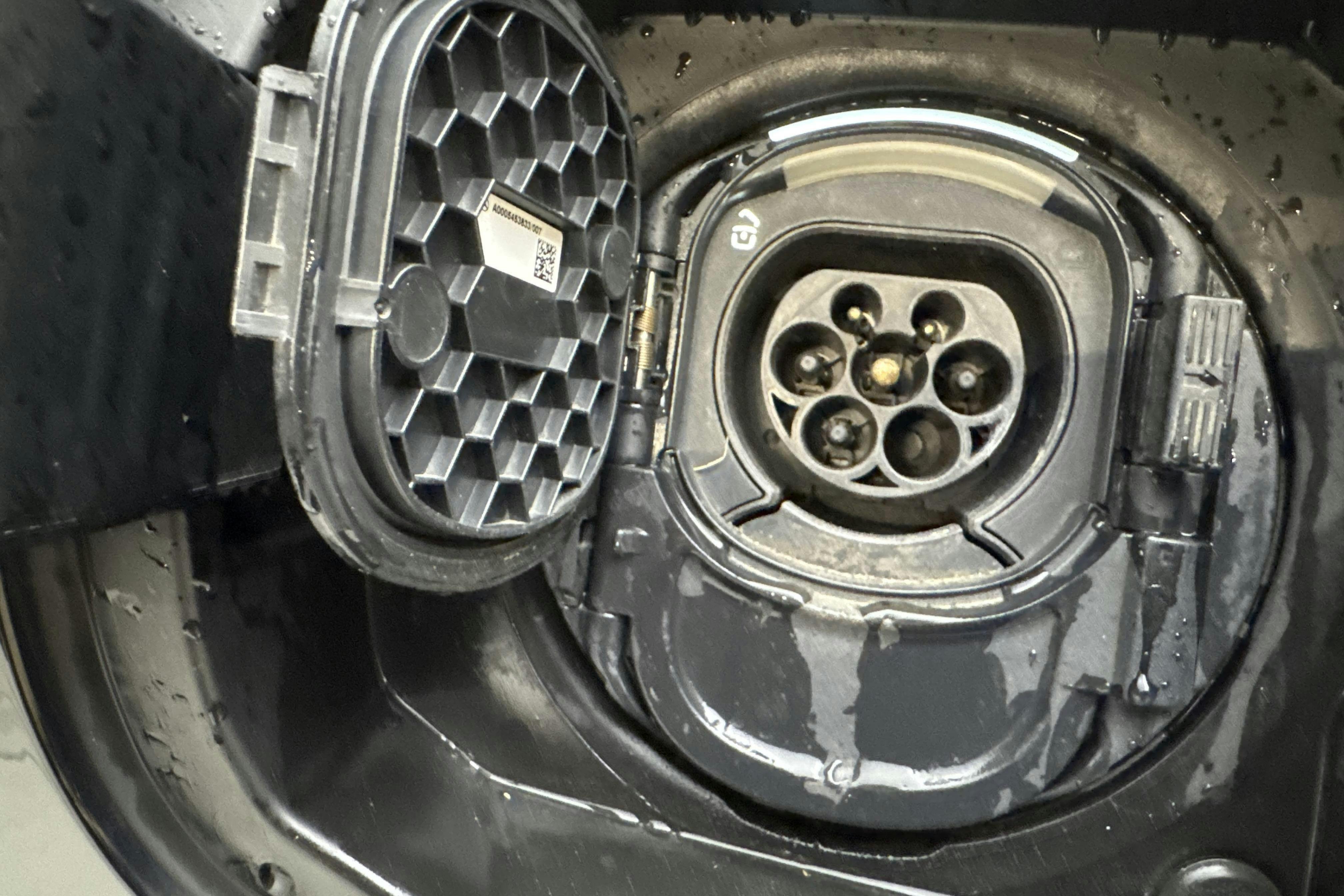 Vehicle Image 19