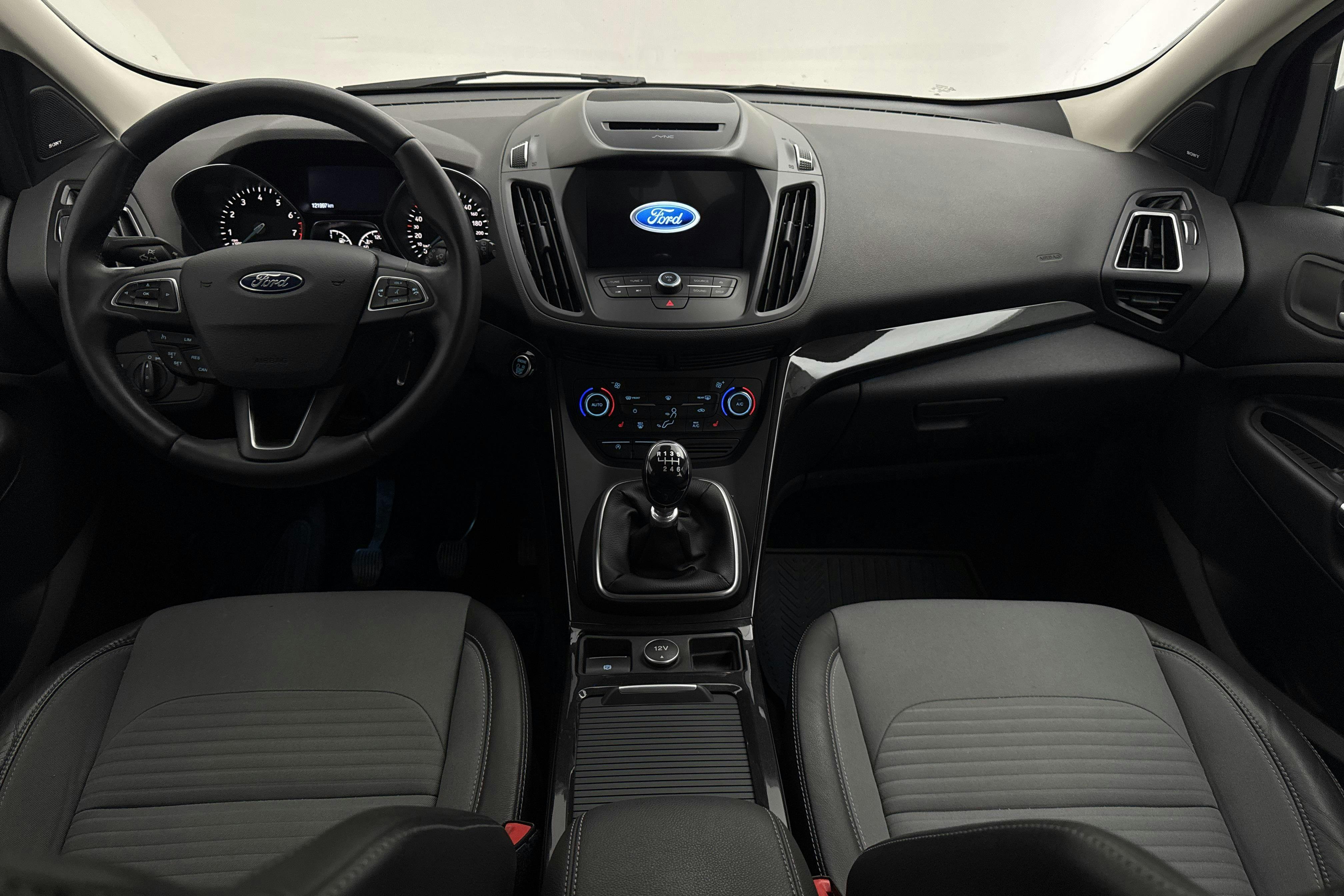 Vehicle Image 6