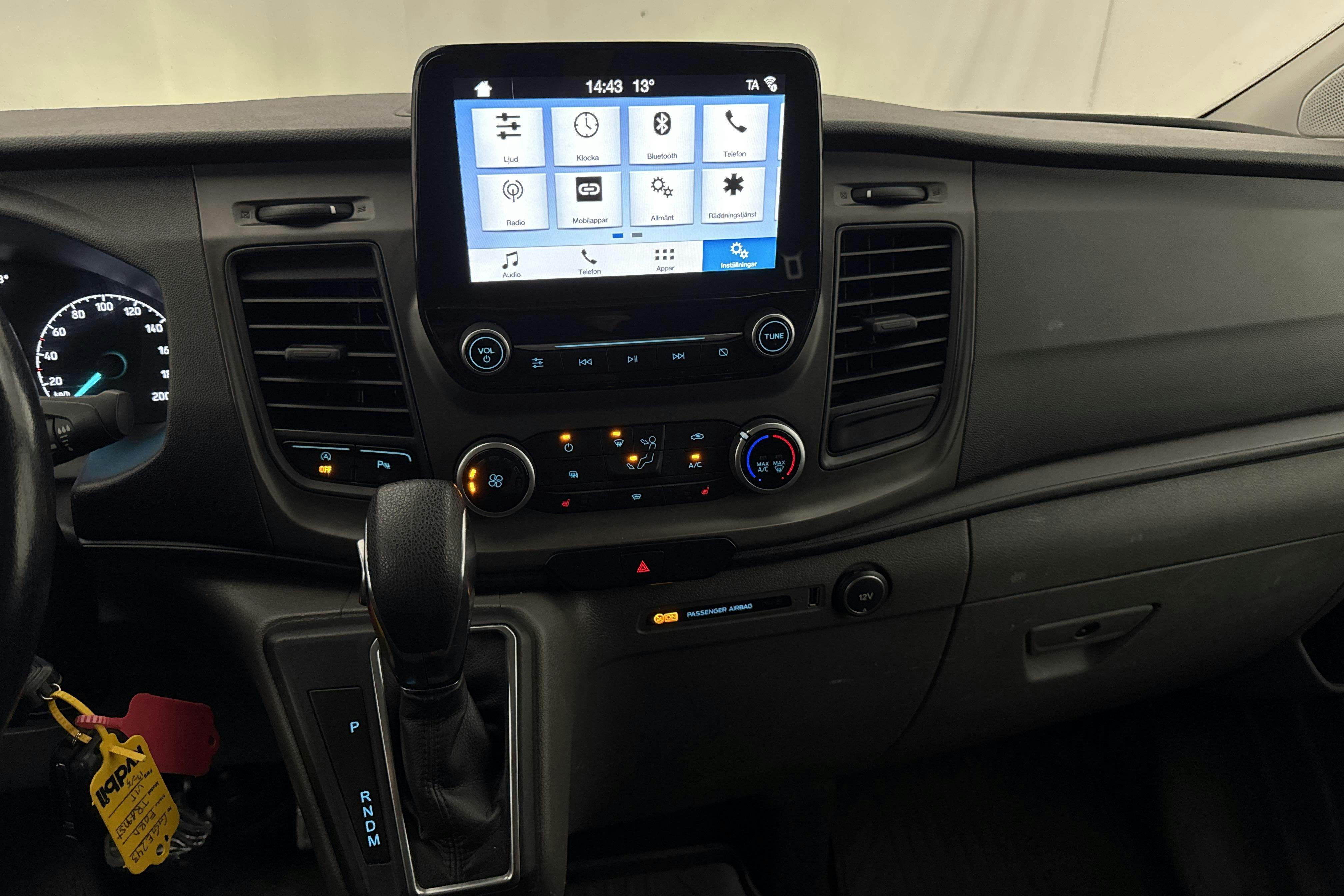 Vehicle Image 14