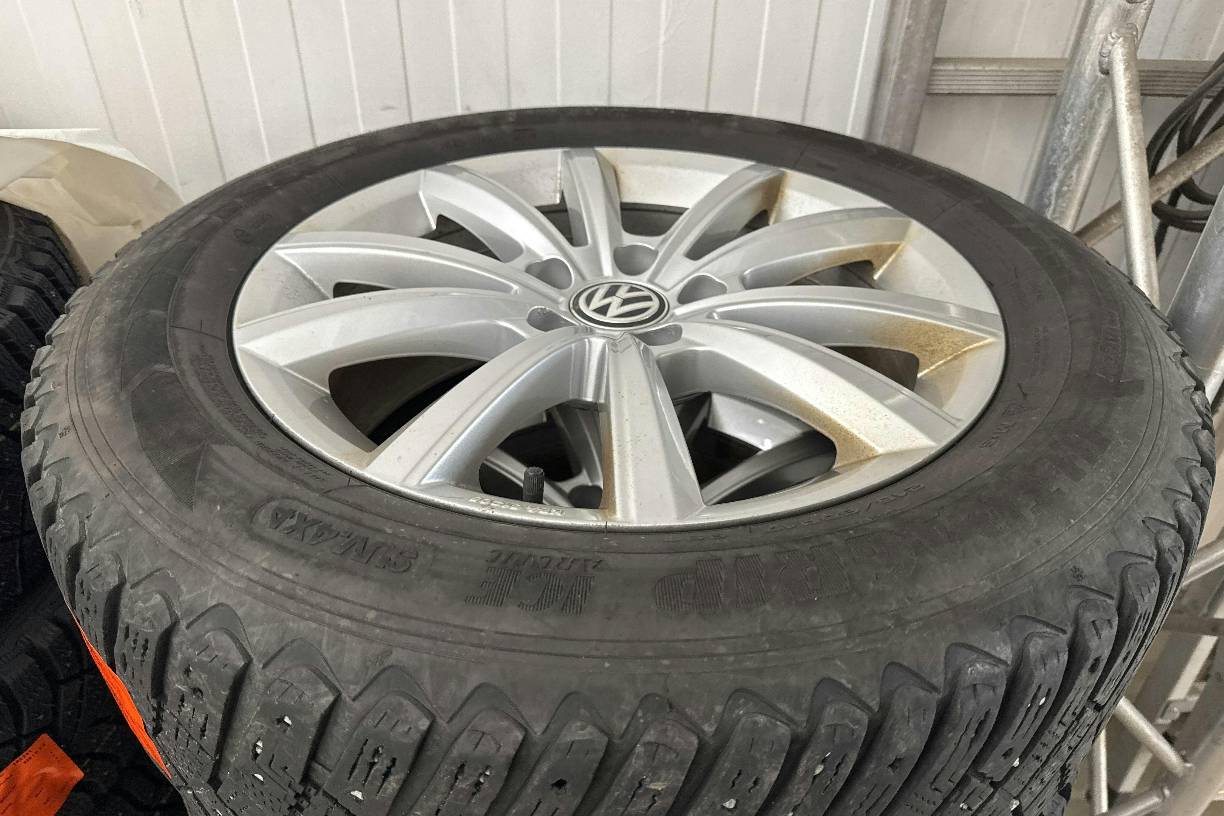 Vehicle Image 20