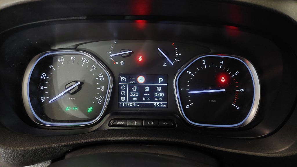 Vehicle Image 11
