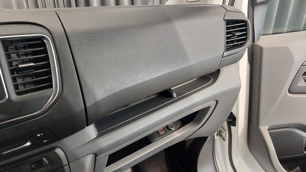 Vehicle Image 45