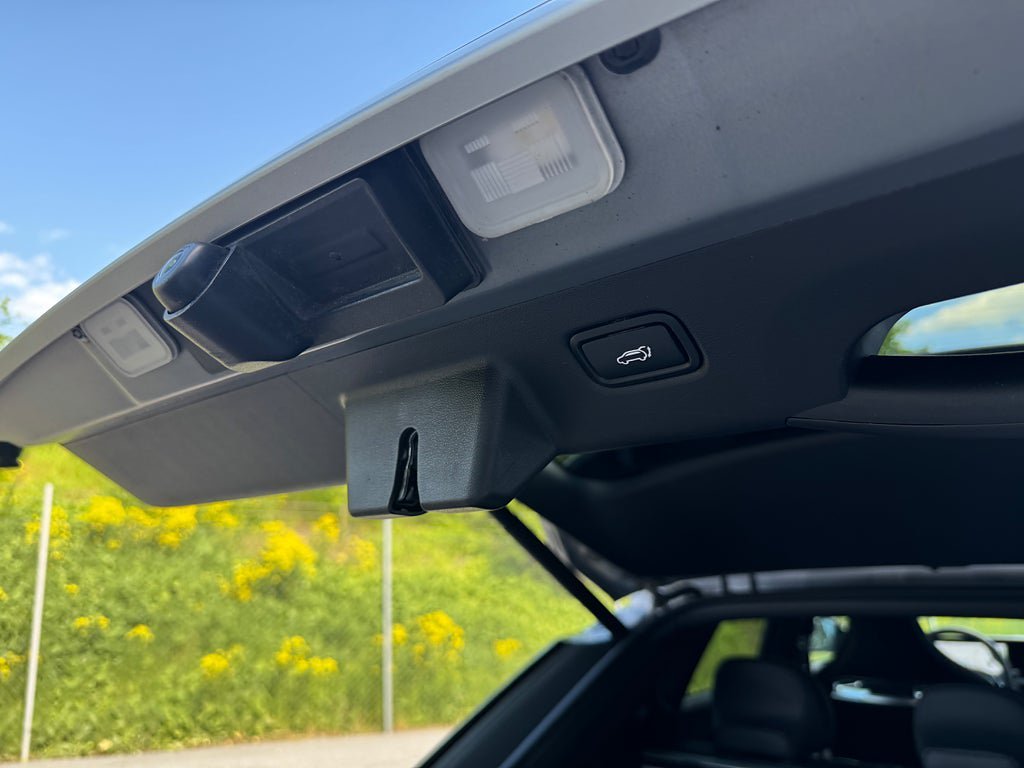 Vehicle Image 26