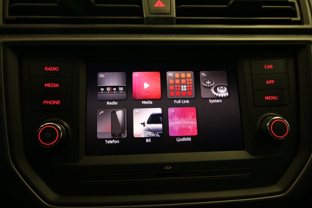 Vehicle Image 18