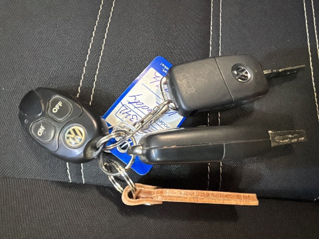 Vehicle Image 21