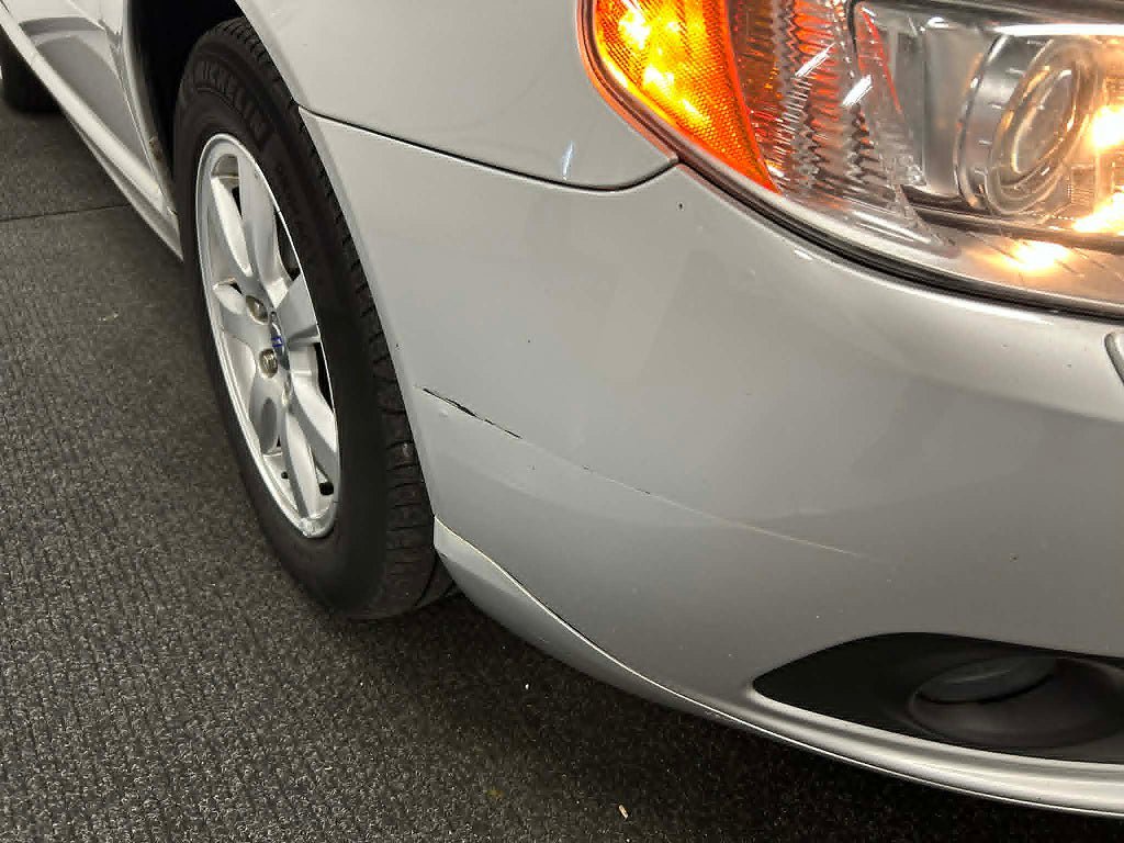 Vehicle Image 16