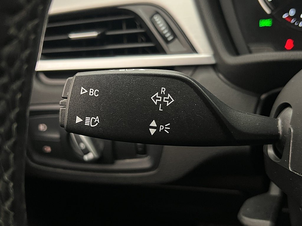 Vehicle Image 34