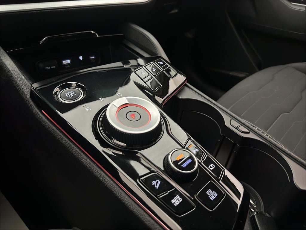 Vehicle Image 18