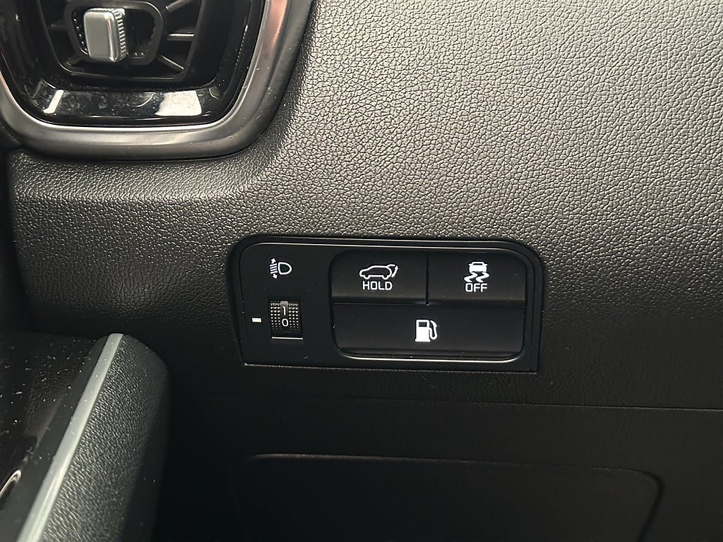 Vehicle Image 34