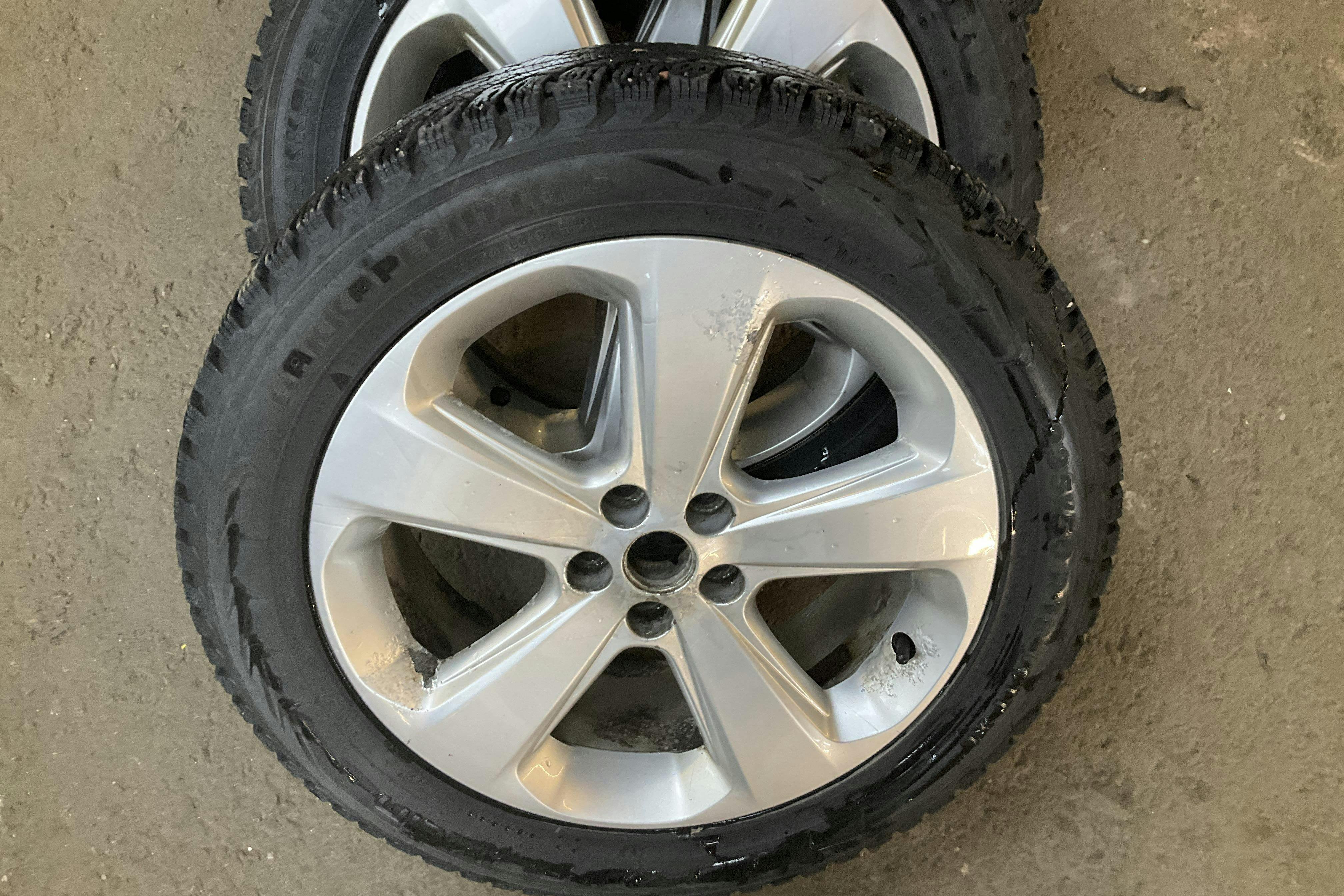 Vehicle Image 13