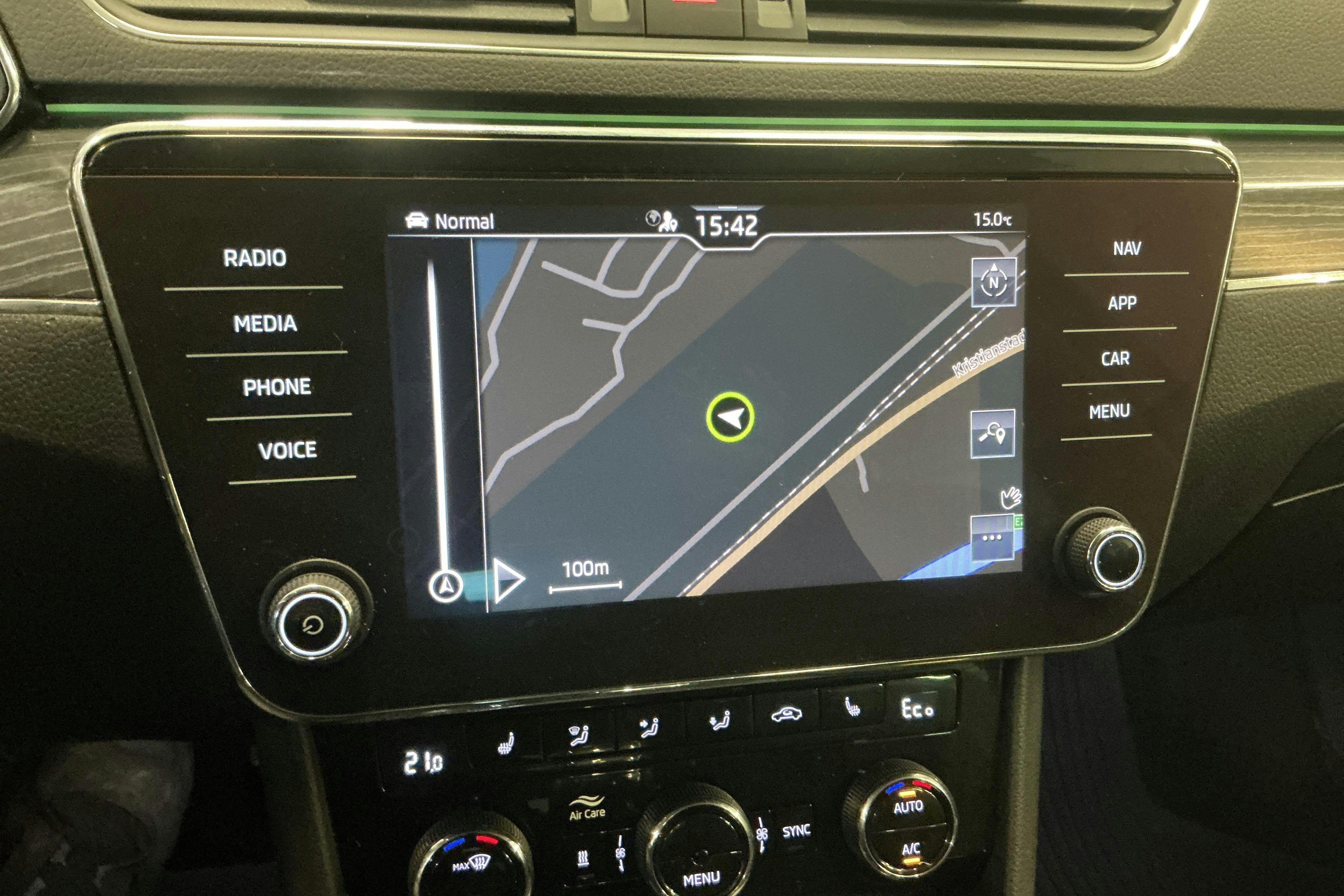 Vehicle Image 14