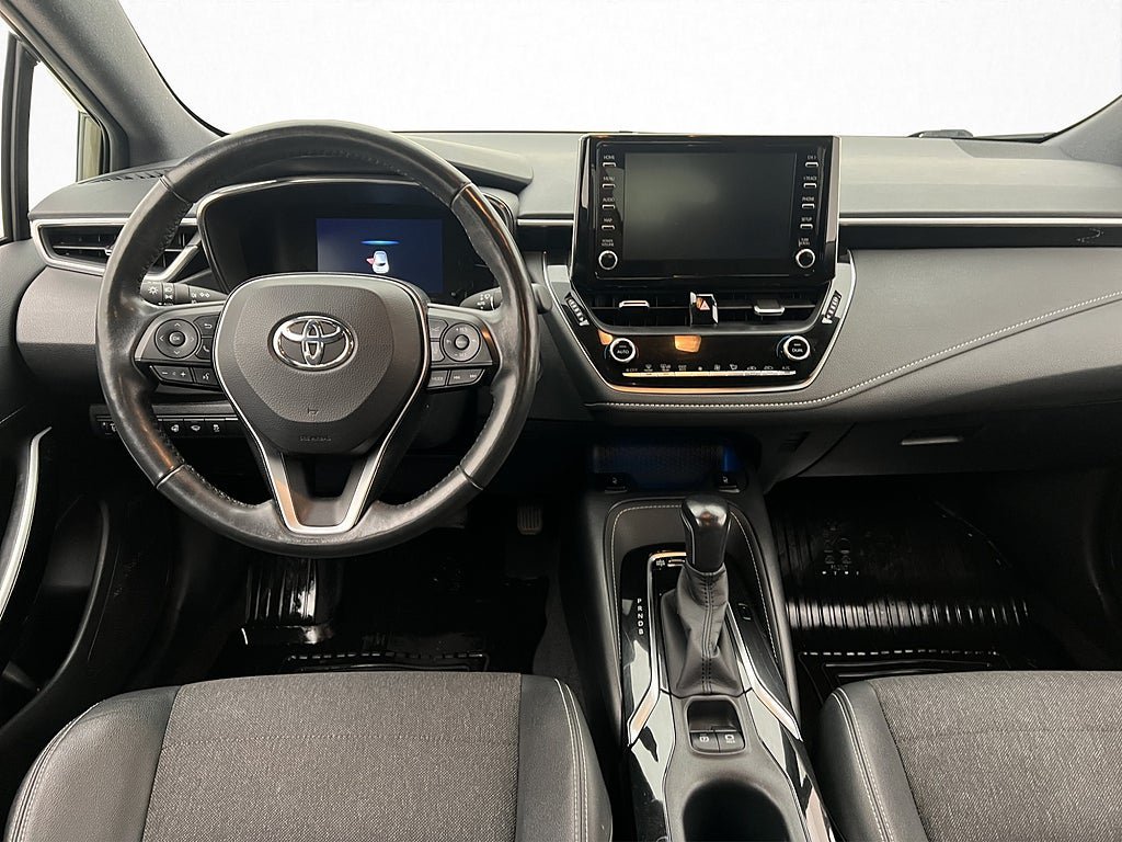Vehicle Image 12