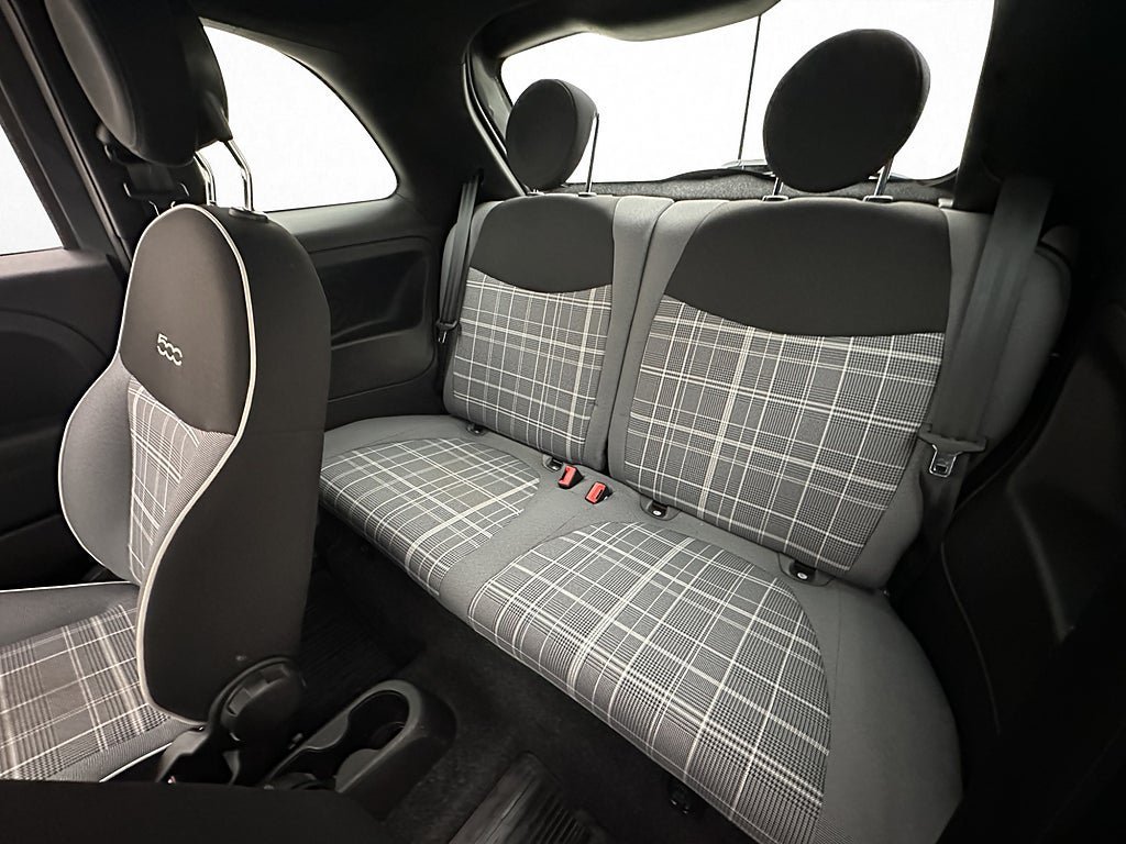 Vehicle Image 21